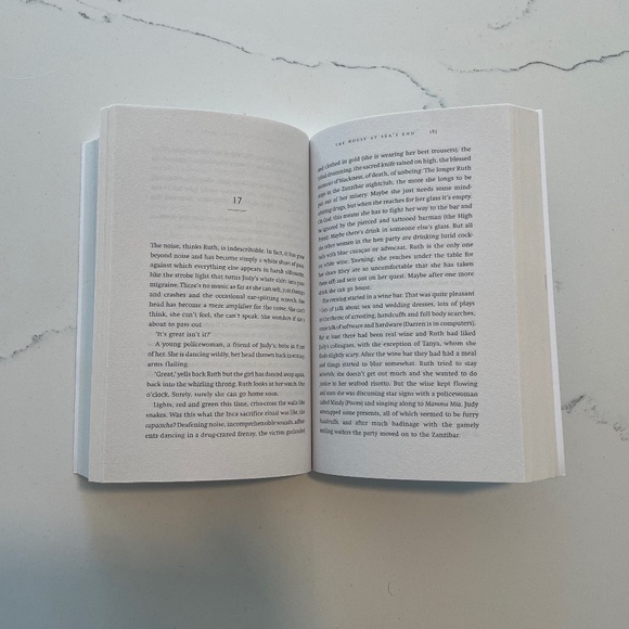 The House at Sea’s End by Elly Griffiths, Paperback Cozy Mystery & Crime - Picture 4 of 4